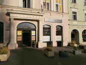 Komerční nemovitost k pronájmu, Opava / Město