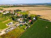 Pozemek na prodej, Mžany