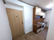 Byt 3+kk k pronájmu, Zubří / Sídlištní