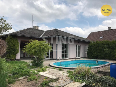 Rodinný dům, Holice / Staré Holice - fotografie č. 1