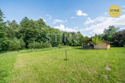 Stavební pozemek, Komorní Lhotka - fotografie č. 1