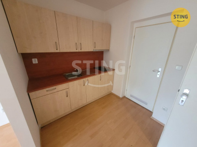 Byt 1+kk, Opava / Předměstí - fotografie č. 1