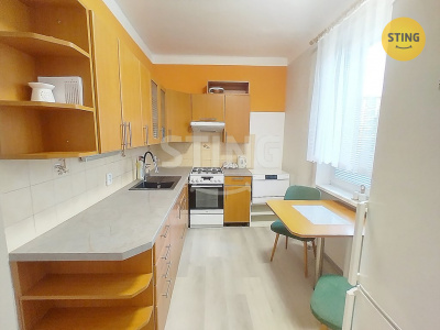 Byt 2+1, Ostrava / Poruba - fotografie č. 1