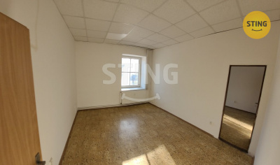 Komerční nemovitost, Třinec / Staré Město - fotografie č. 1