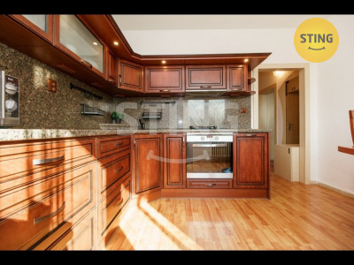 Byt 1+1, Ostrava / Poruba - fotografie č. 1