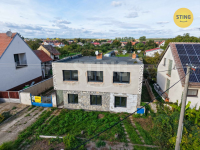 Rodinný dům, Strachotín - fotografie č. 1