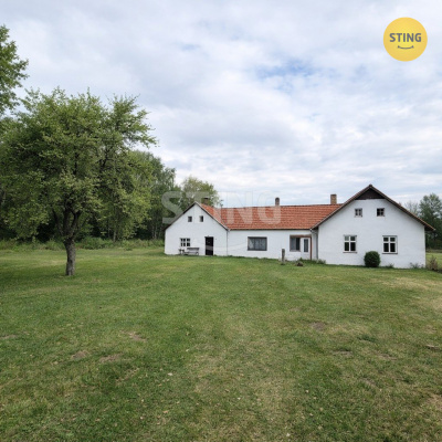 Rodinný dům, Dvory nad Lužnicí - fotografie č. 1