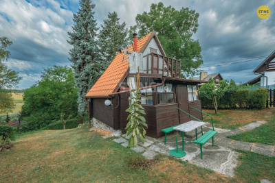 Chata / chalupa, Sezemice / Počaply - fotografie č. 1